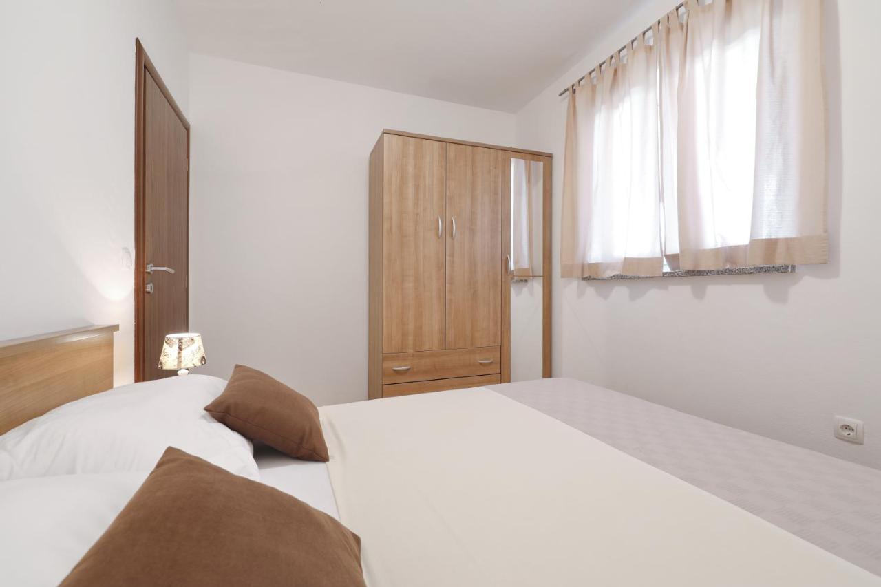 Apartment Bobic *